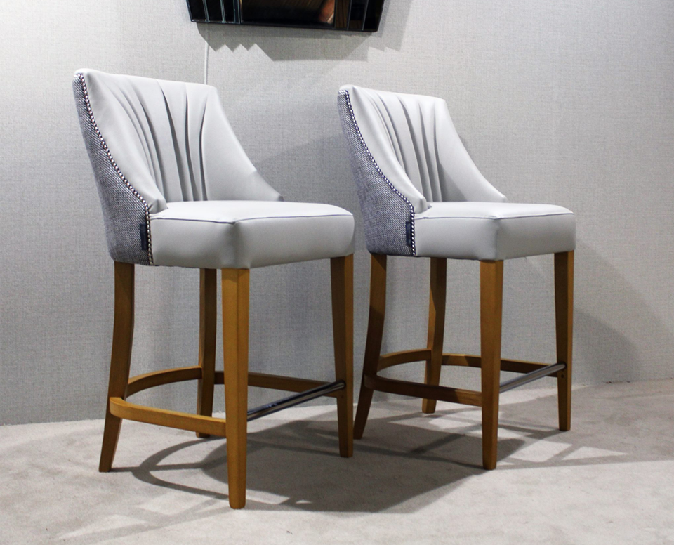Stella velvet hotsell bar stool